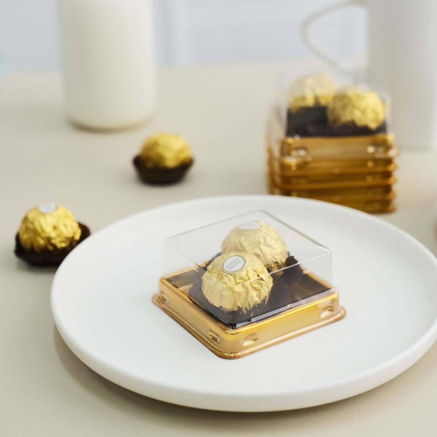 Efavormart 50 Pack 3 inch Gold Square Mini Cupcake Boxes with Dome Lids, Individual Modern Dessert Holders for Mooncakes, Mochi and Wedding Favors