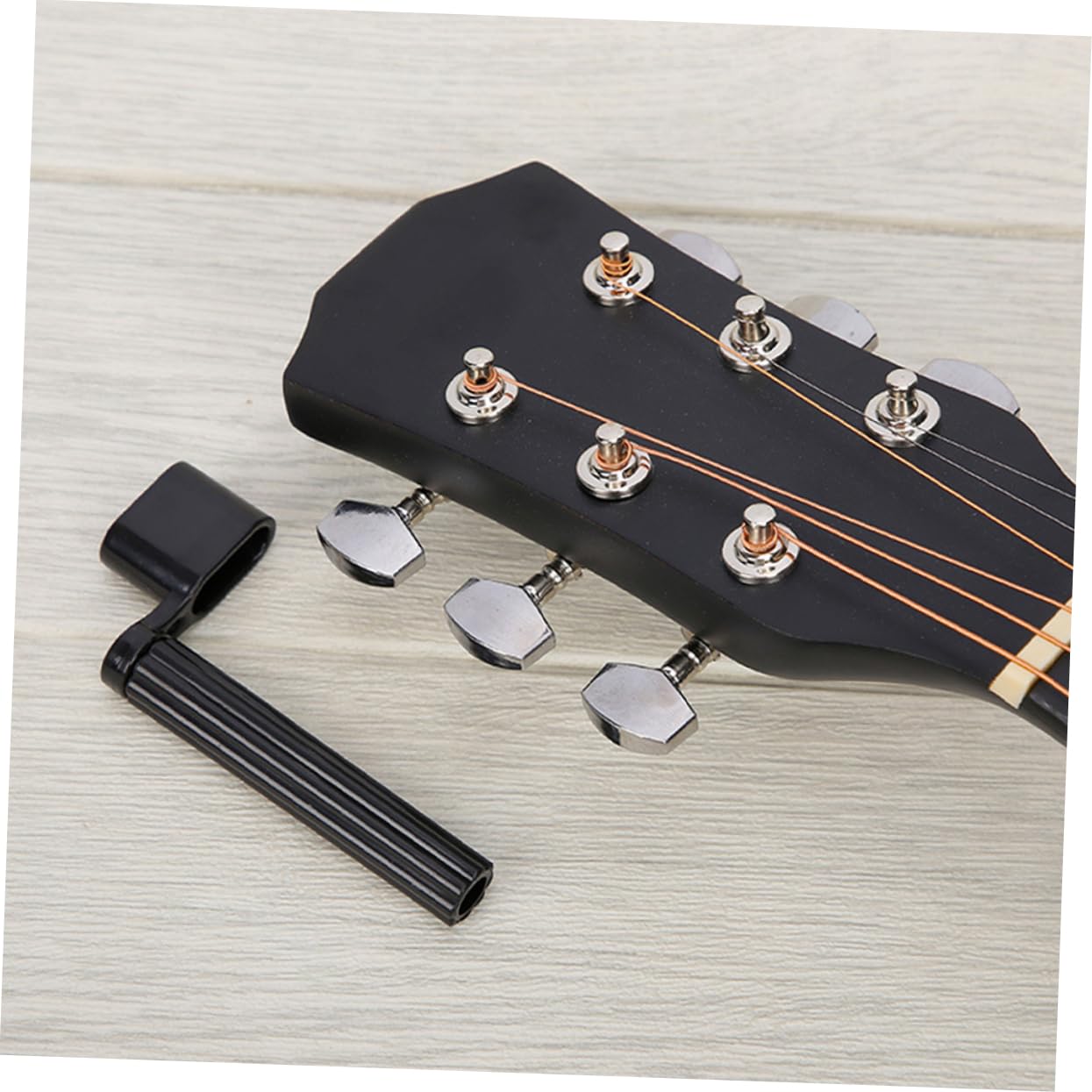 Yardwe Guitar Winder Tool Universal Size Winder for Easy String Changing Guitar Supply