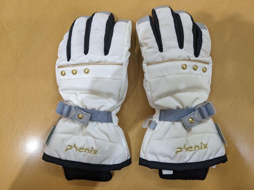 鎮西忠行「ばら」 水彩画 1992年制作鎮西忠行「ばら」 水彩画 1992年