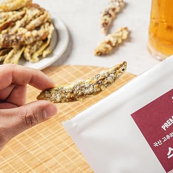 [Minhastable] Korean Chili Pepper Chips Handmade Crispy Pepper Snack with Glutinous Rice, 100% Korean Chili Peppers, and Cooking Oil, Individually Packaged for Freshness, Suitable for All Ages (3.17 oz x 3 Pack)