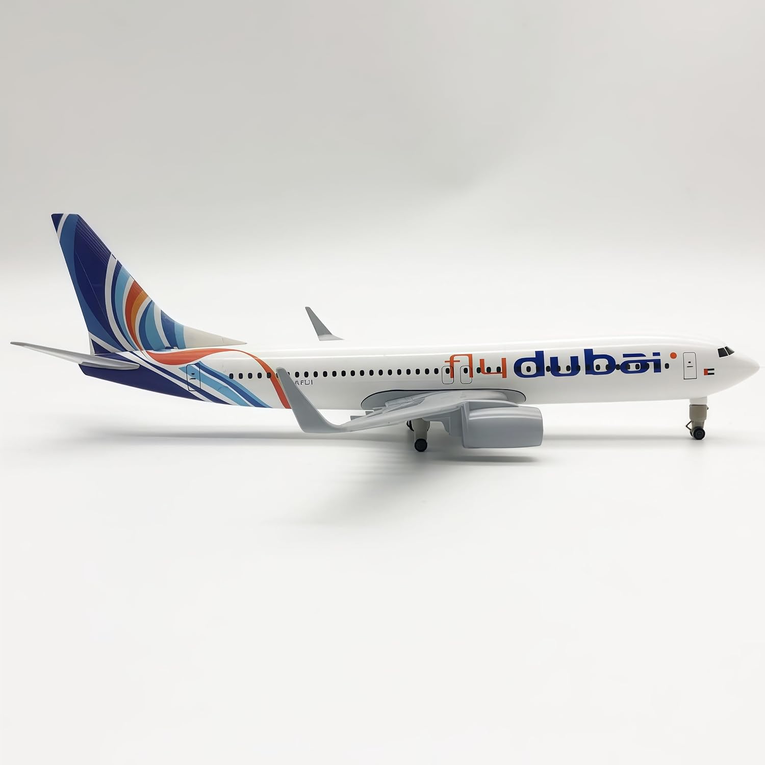 Diecast Metal flydubai Boeing 737 Model 1/300 Scale 20cm Precision Strong Display Aircraft for Desk Collection Gift