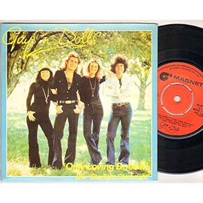 GUYS N DOLLS - ONLY LOVING DOES IT - 7 inch vinyl / 45