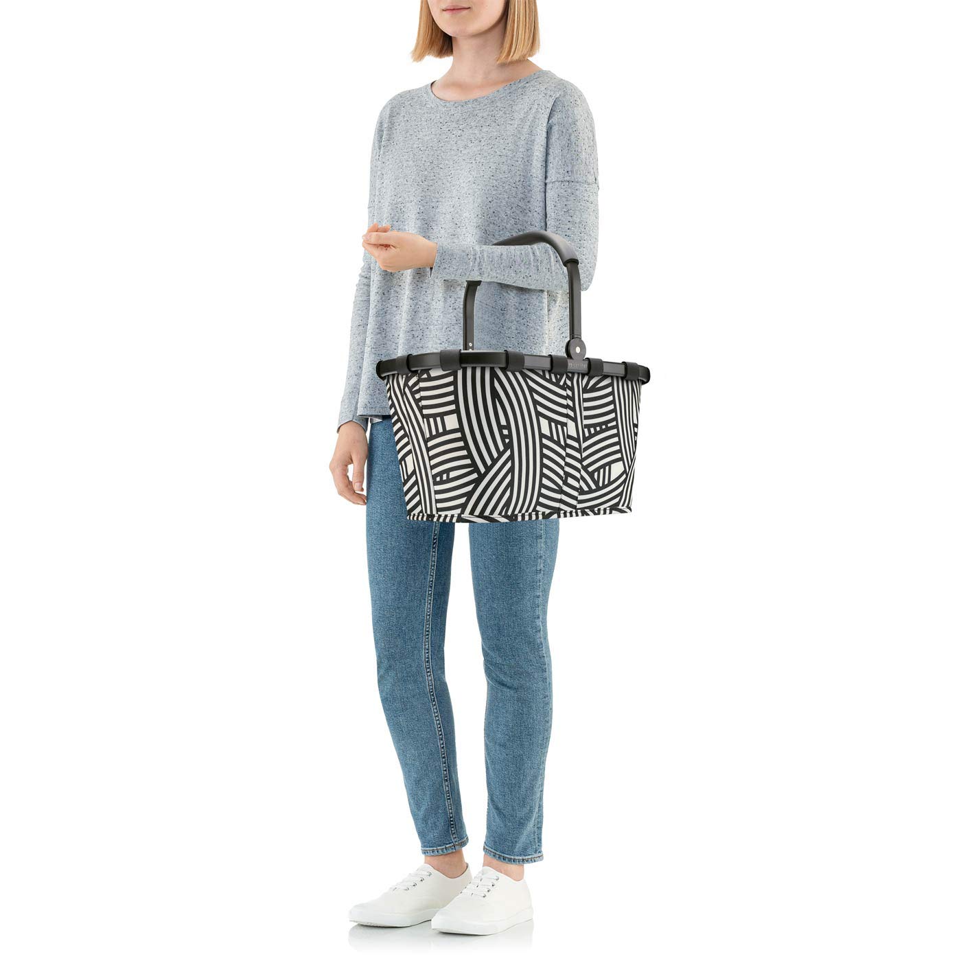 reisenthel carrybag in Zebra – Stabiler Einkaufskorb mit viel Stauraum und praktischer Innentasche – Elegantes und wasserabweisendes Design