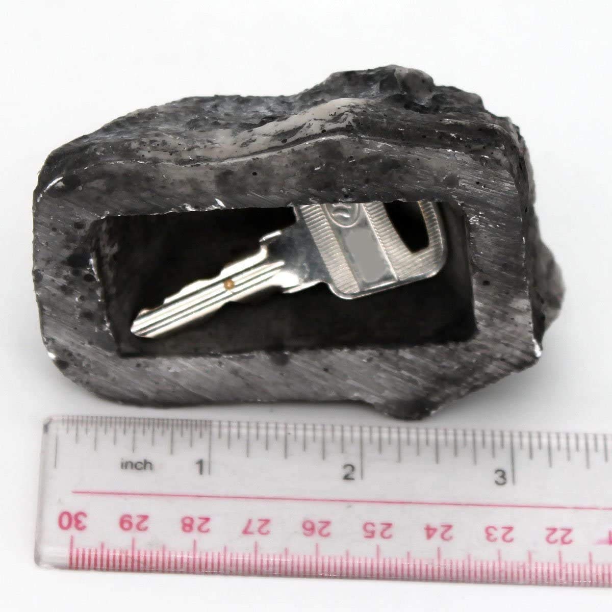 Garden Key Safe Fake Rock Key Hider - Waterproof Realistic Looking ...