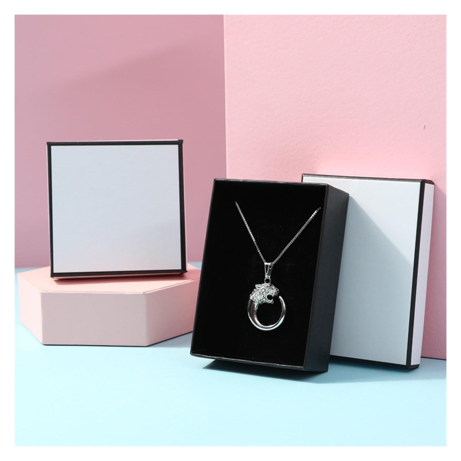 Paquete de 50 cajas cartón blanco y negro for joyería, pendientes, anillos, almacenamiento collares, papel Kraft, estuche antipolvo for regalo boda viaje para Joyas(9x9x3cm)