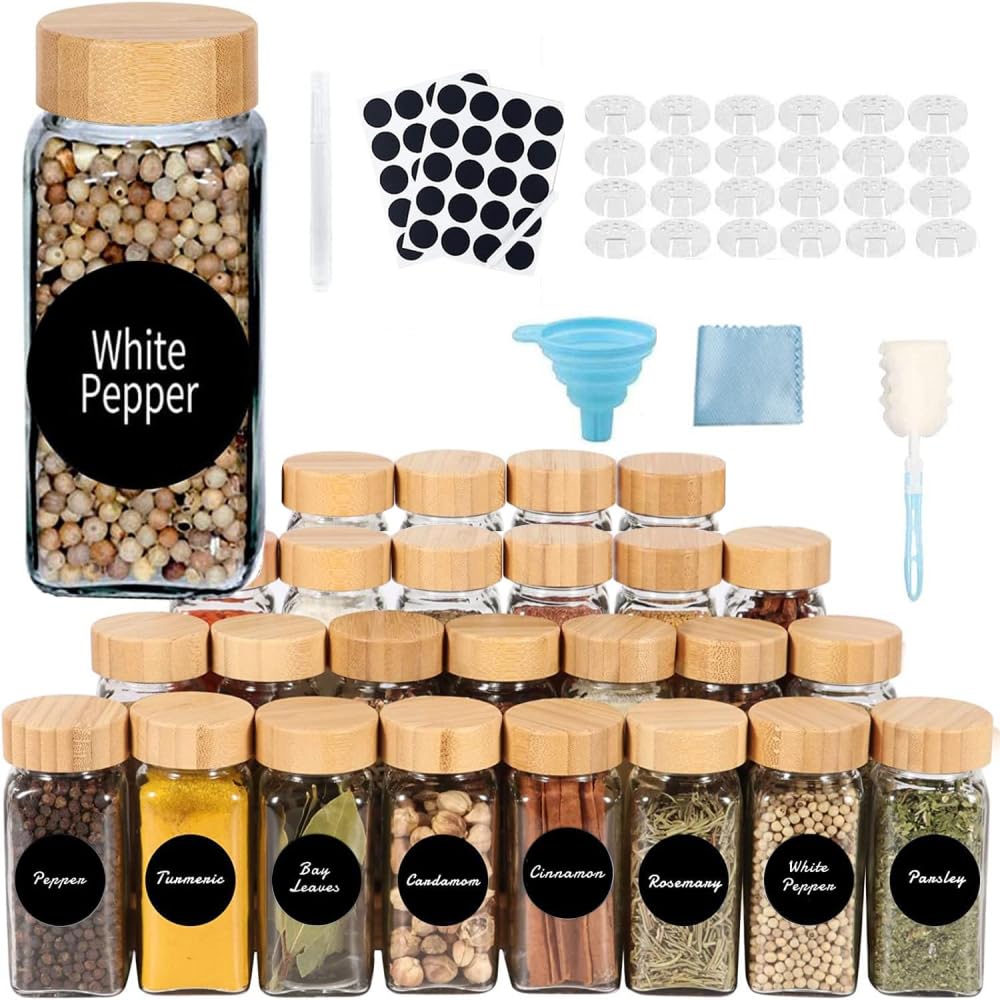 Lot de 24 pots à épices en verre avec 40 étiquettes autocollantes - Contenants à épices carrés vides de 118 ml, 24 couvercles shaker et bouchons métalliques hermétiques - Stylo de peinture, entonnoir