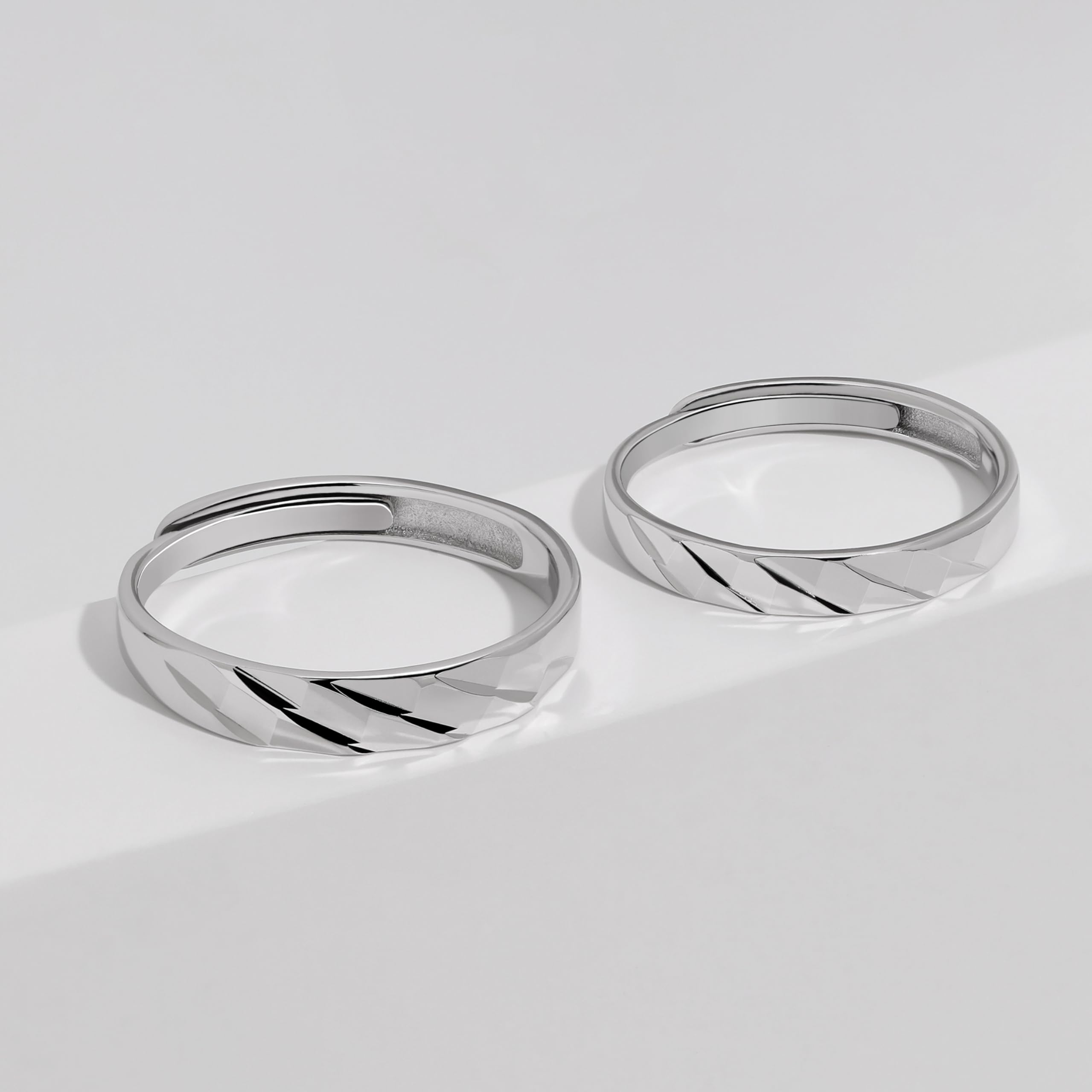 Meissa Anillos de Plata Pareja Plata de Ley 92 Alianzas Ajustables Mujer 3mm & Hombre 3,7mm Joyería de Compromiso Boda Aniversario o San Valentín, Juego de dos anillos