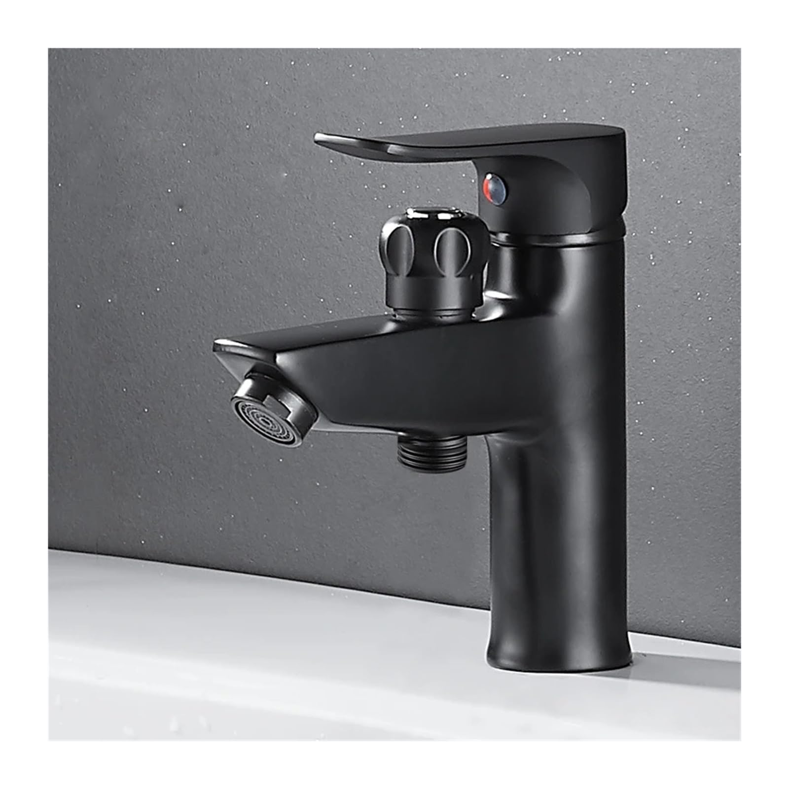 Robinet de lavabo de salle de bains en laiton noir mat au design contemporain