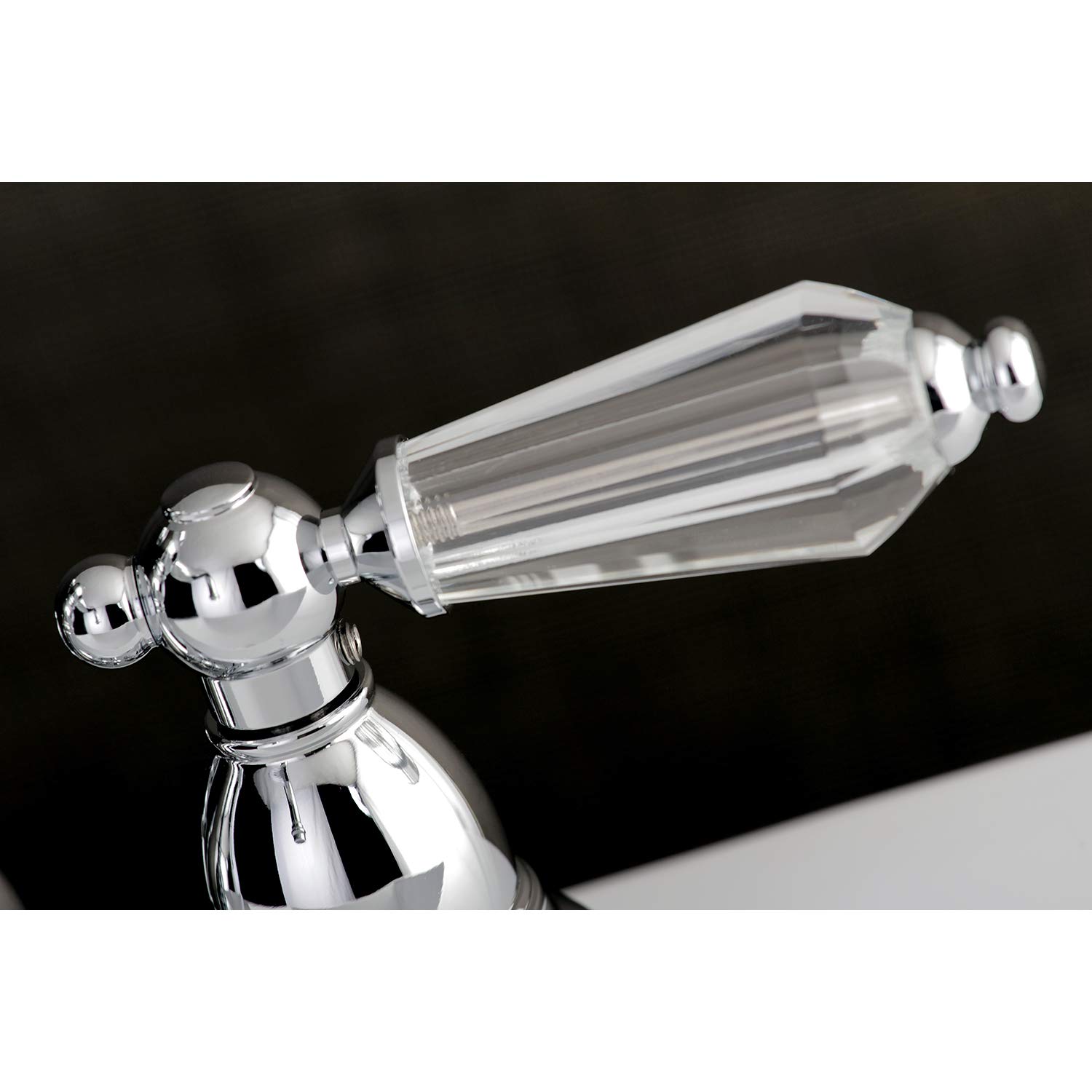 Kingston Brass KS1601WLL Llave de Grifo de baño de 10,16 cm con válvula Clic-clac de latón, Cromado, 4-3/4" in Spout Reach