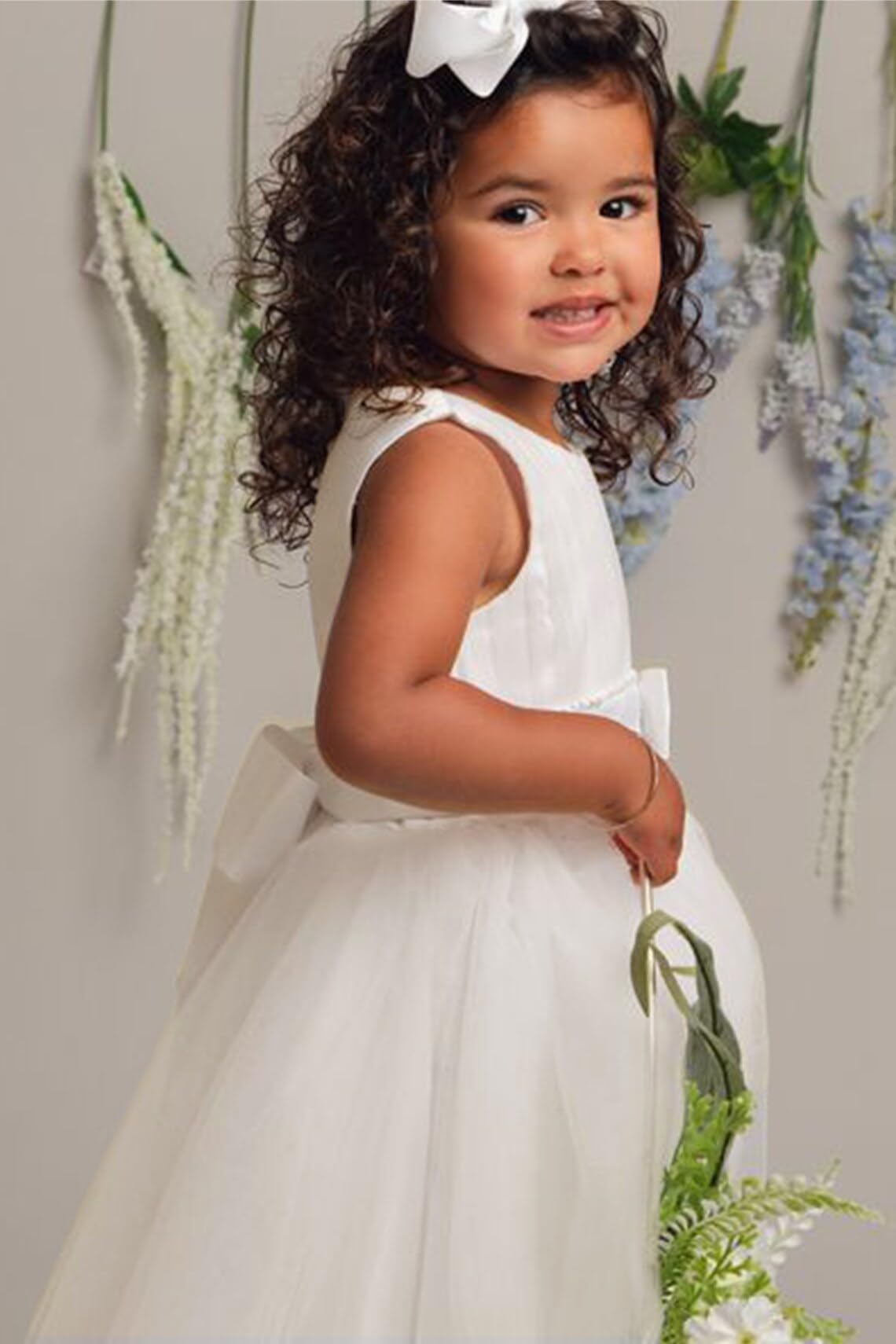 SIRRI Vestido de Bautizo para Niña con Cuerpo Plisado y Lazo – Conjunto de Bautismo Lux