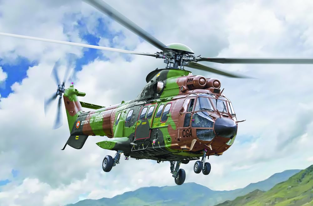 Amazon | イタレリ 1/72 AS332 スーパーピューマ ヘリコプター