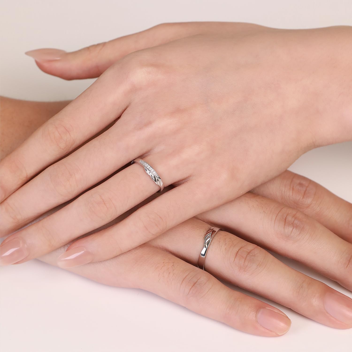 Meissa Alianzas de Plata para Pareja de Compromiso Ajustables para Él y Ella Plata de Ley 925 con Circonitas Mujer 3,2mm & Hombre 4mm Joyería Nupcial Regalo Boda o San Valentín (Juego de dos anillos)