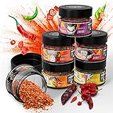 🌶 𝐒𝐂𝐇Ä𝐑𝐅𝐄 𝐈𝐍 𝐕𝐈𝐄𝐋𝐅𝐀𝐋𝐓 - Die Chili Geschenksbox beinhaltet Chilis mit unterschiedlichen Schärfegraden von 16.000 bis zu 700.000 SCU. Nur die Mutigsten trauen sich, diese zu kosten.