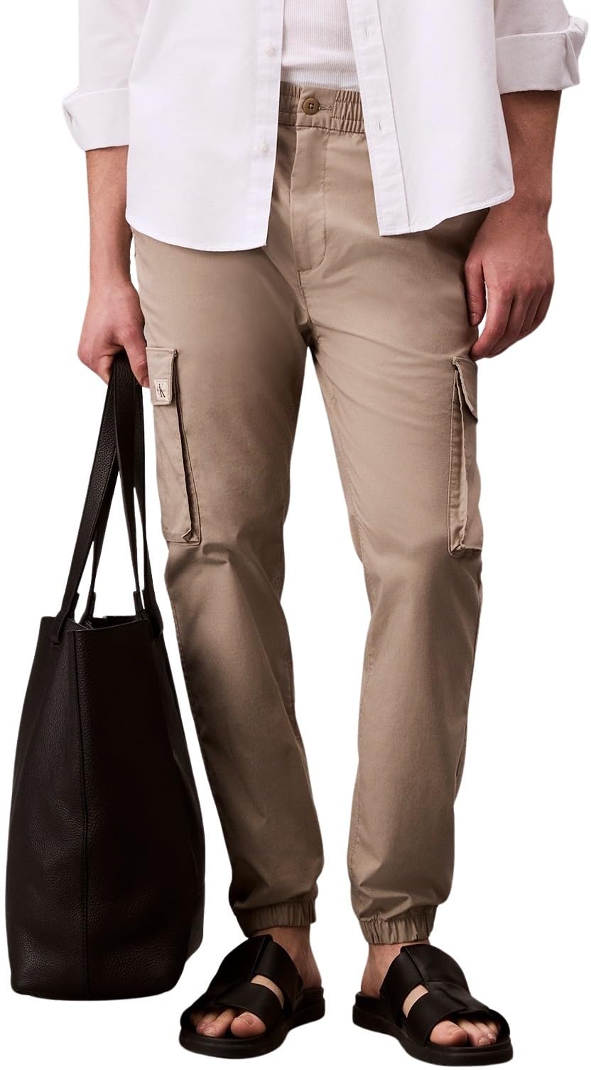 Mode von Calvin Klein & Tommy Hilfiger