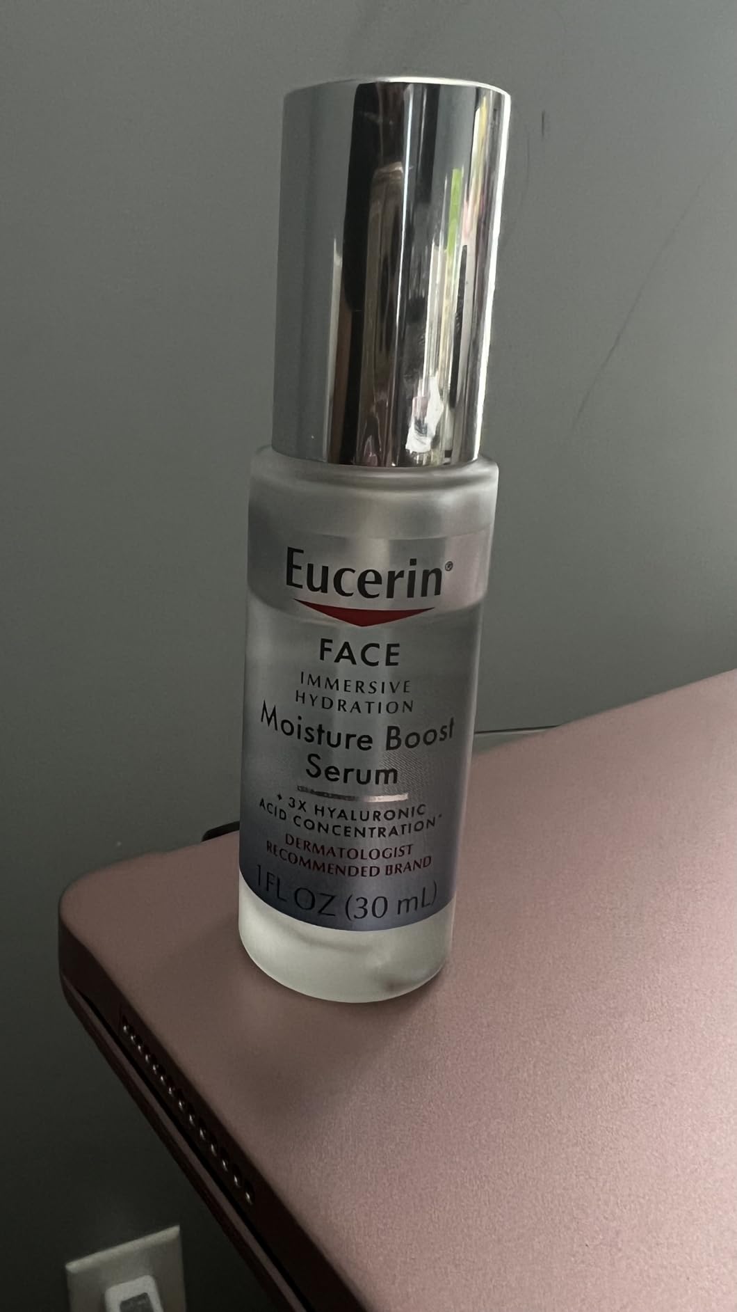 Eucerin Immersive Hydration Smoothing Face Serum, Ultra-Lightweight Hyaluronic Acid Serum Reduces the Look of Fine Lines and Wrinkles, 1 Fl Oz Bottle