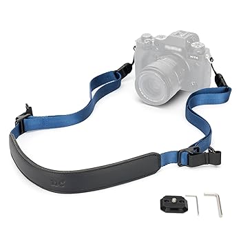 Nikon EM 一眼レフカメラ フィルムカメラ ストラップ付き Nikon EM 一眼レフカメラ フィルムカメラ ストラップ付き