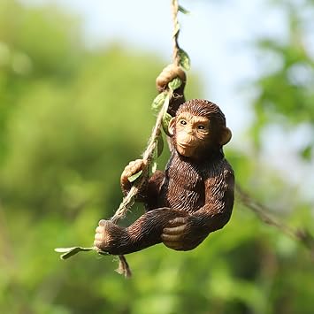 Hanging Animal Garden Statue Outdoor Tree Hugger, Resin Climbing on Vine Figurine Wall Art Sculpture for Patio Lawn Yard Ornaments Monkey