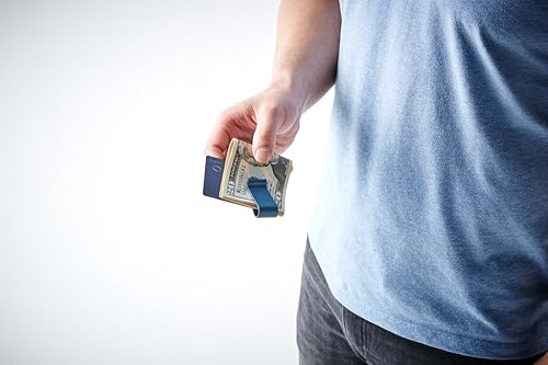 Miniatura 9 de Moneyclip de piel de fibra de carbono con soporte para tarjetas