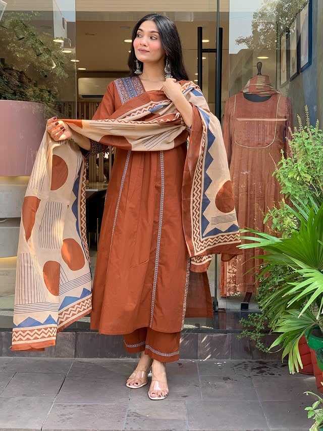 Image of MEERA FAB Women Floral Printed Pure Cotton Straignt V-Neck Kurta with Trousers & Dupatta