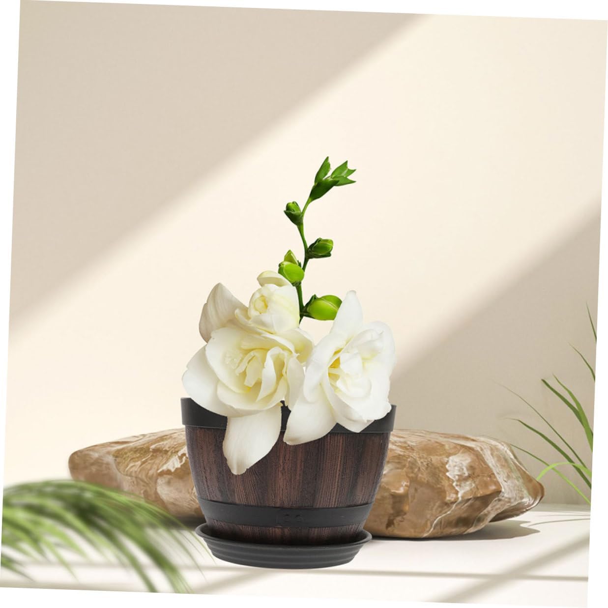 Imitation Wood Planter with Drainage Hole and Tray, Vintage Plastic Flower Pot for Garden Patio Balcony, Thickened Succulent and Bonsai Flowerpot for Outdoor Planting