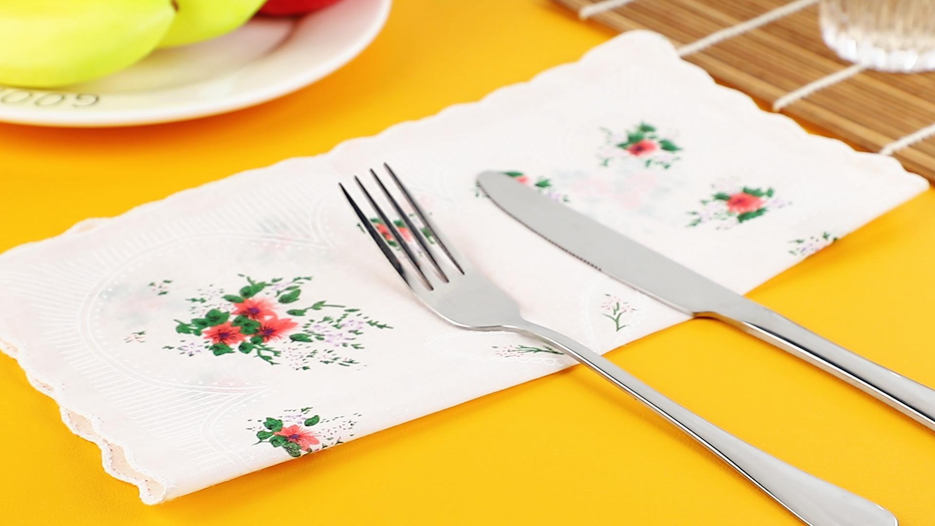 Set 12 Fazzoletti In Cotone Ricamati - 28x28 Cm, Design Vintage Con Pizzo, Perfetti Per Regali - Foto 4