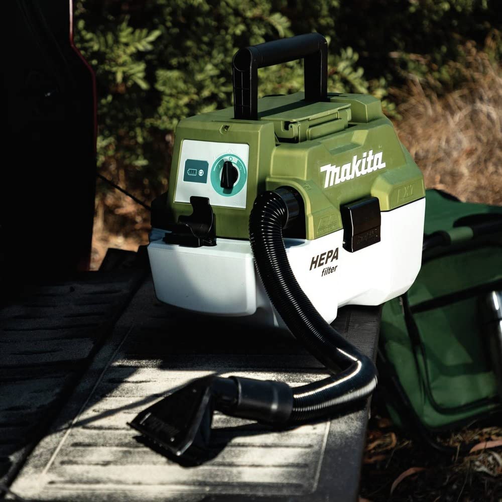 Makita ADCV11Z Outdoor Adventure™ 18V LXT® Brushless Wet/Dry