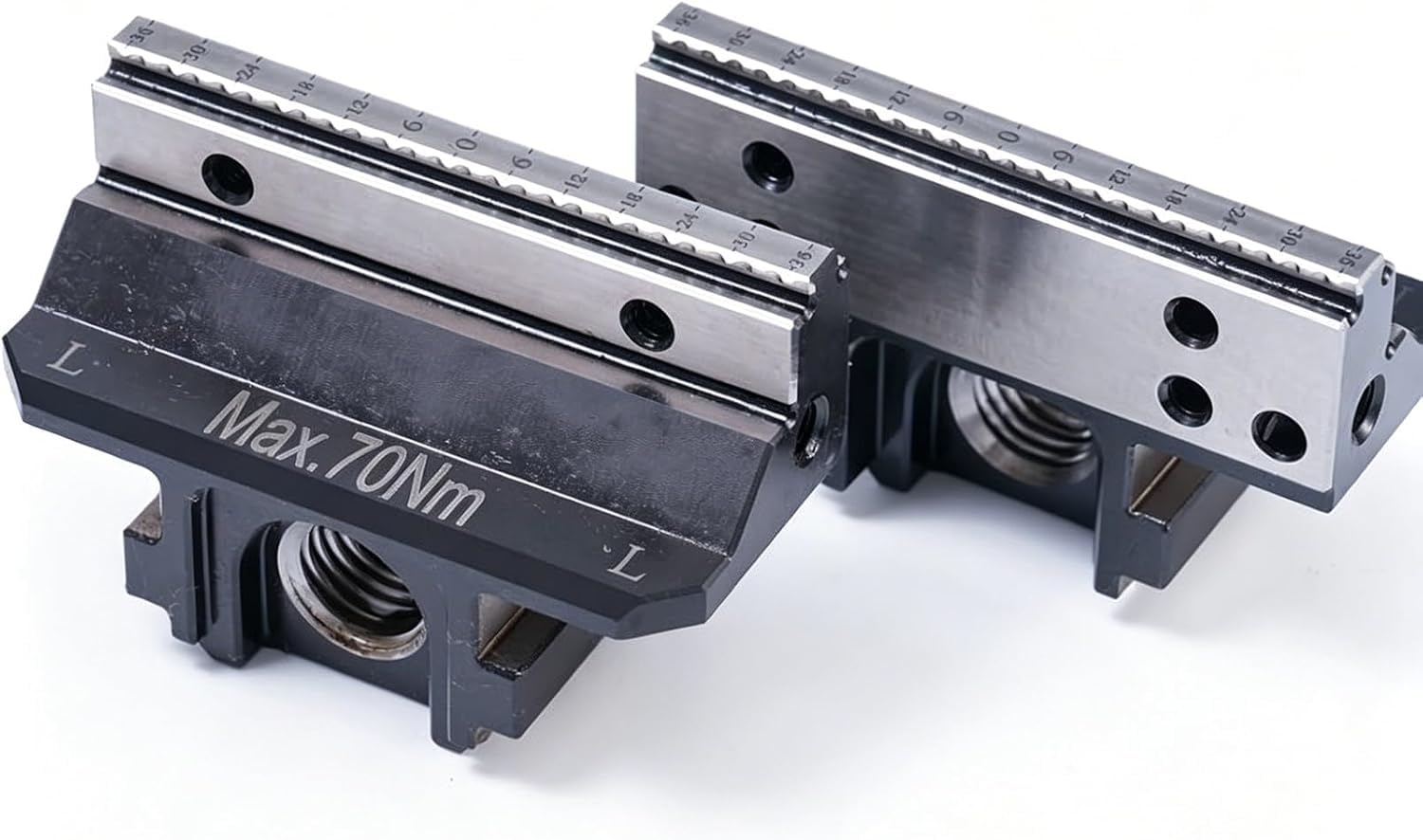 Morsa autocentrante di precisione per fresatura CNC, serraggio 6-160 mm, modello H77-160, ganasce in acciaio temprato. Serraggio preciso.