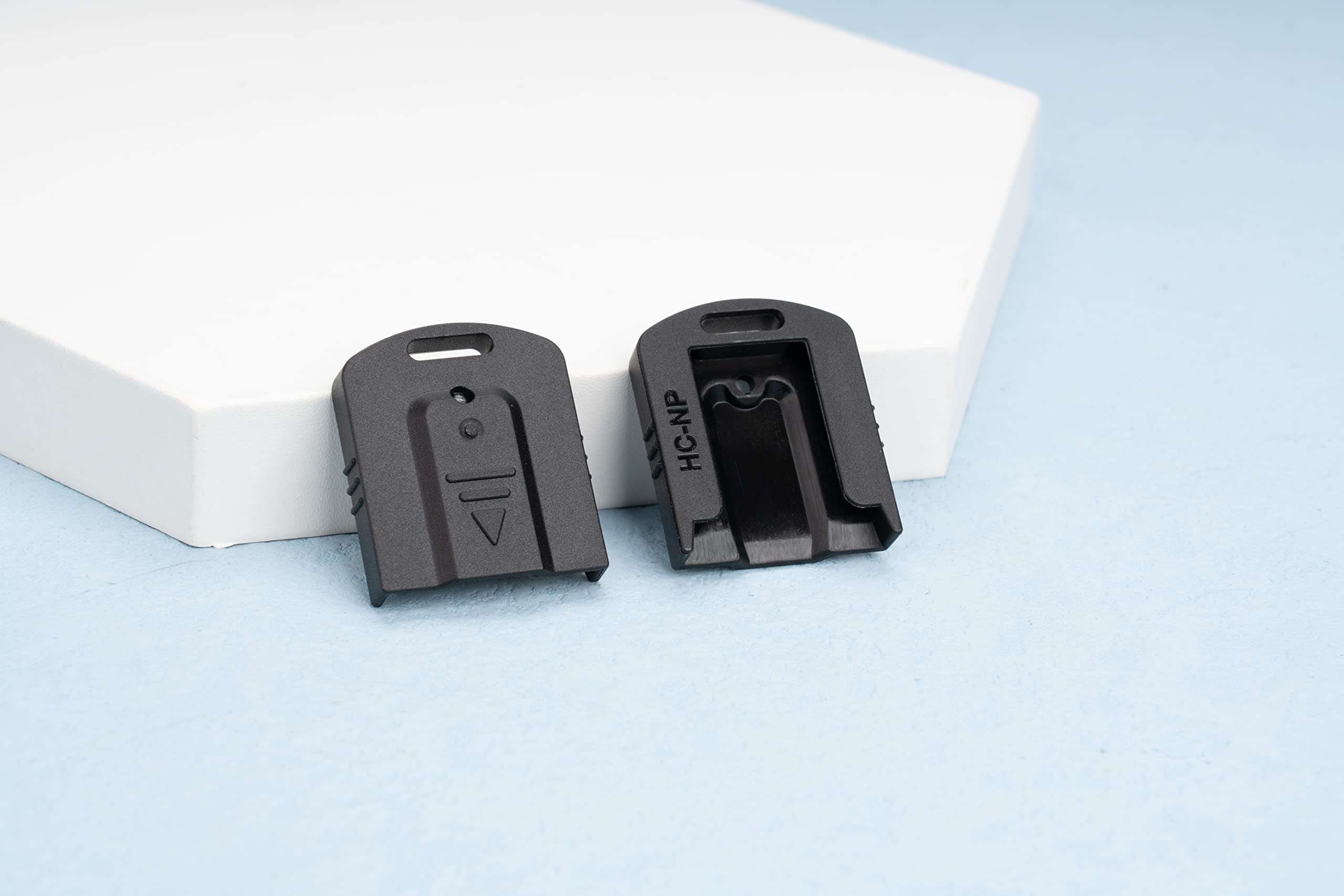 (2 Pezzo) JJC Connettore Proteggi Cappuccio per Nikon Speedlite SB-5000 SB-910 SB-900 SB-700 SB-500 SB-300 Flash, Close-Up Commander Speedlight R1C1, Wireless Speedlight SU-800 Privo Polvere & Detriti