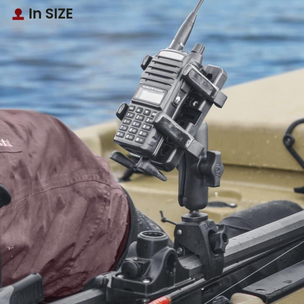 Supporti RAM (RAP-B-400U), Piccola articolazione con Una Sfera in Gomma di Diametro da 2,5 cm | Adatto a binari e barre da 1,587 a 2,90 cm, base a morsetto composita per sistemi RAM Mounts