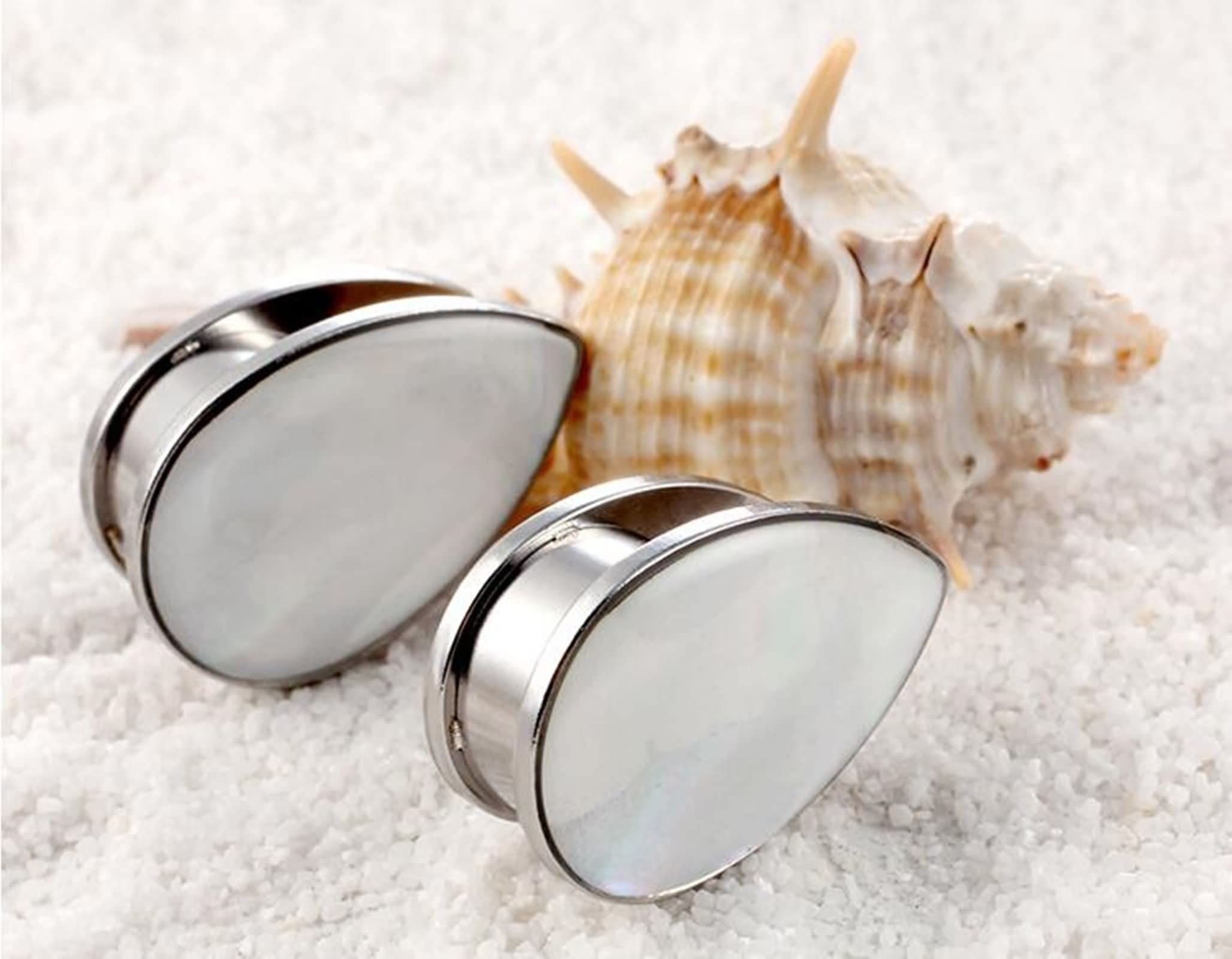 Daesar Ohr Tunnel Piercing Edelstahl, Plugs 6-25MM Silber Tropfen mit Weiß Muschel Tunnel Ohrringe Ohr Expander Set