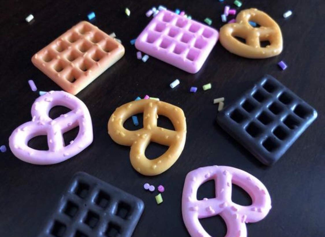 Heart Shaped Resin Pretzel Slime Charms | Charms for Slime Assorted Candy Sweets Flatback Resin Cabochons for DIY Craft Making and Scrapbooking Slime by Nasir Slime Supplies