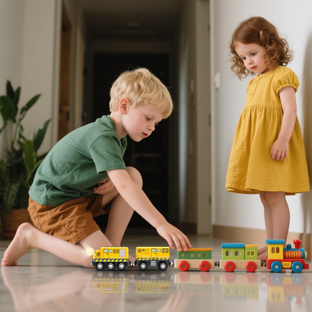 Trenino Elettrico per Bambini, Locomotiva con Suono e Luce a Batteria, Trazione Magnetica Forte, Treno Giocattolo, Compatibile con Thomas, Brio, Regalo per Bambini dai 3 Anni in Su, Giallo