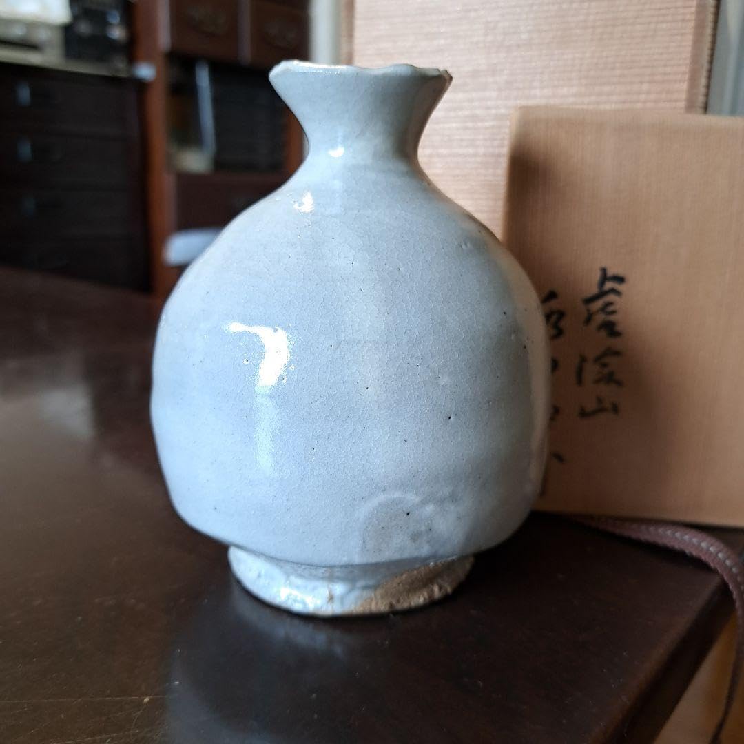 徳利　荒川武夫(人間国宝　荒川豊蔵長男)作　粉吹き　水月窯 Amazon.co.jp: 徳利 荒川武夫人間国宝 荒川豊蔵長男作 粉吹き 水