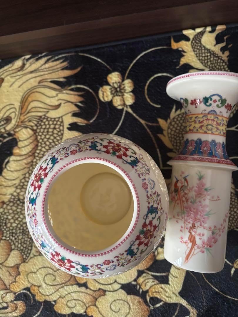 景徳鎮  花瓶  乾隆官窯浄瓶   装飾品工芸品 美術品 置物 景徳鎮 花瓶 乾隆官窯浄瓶 装飾品工芸品 美術品 置物