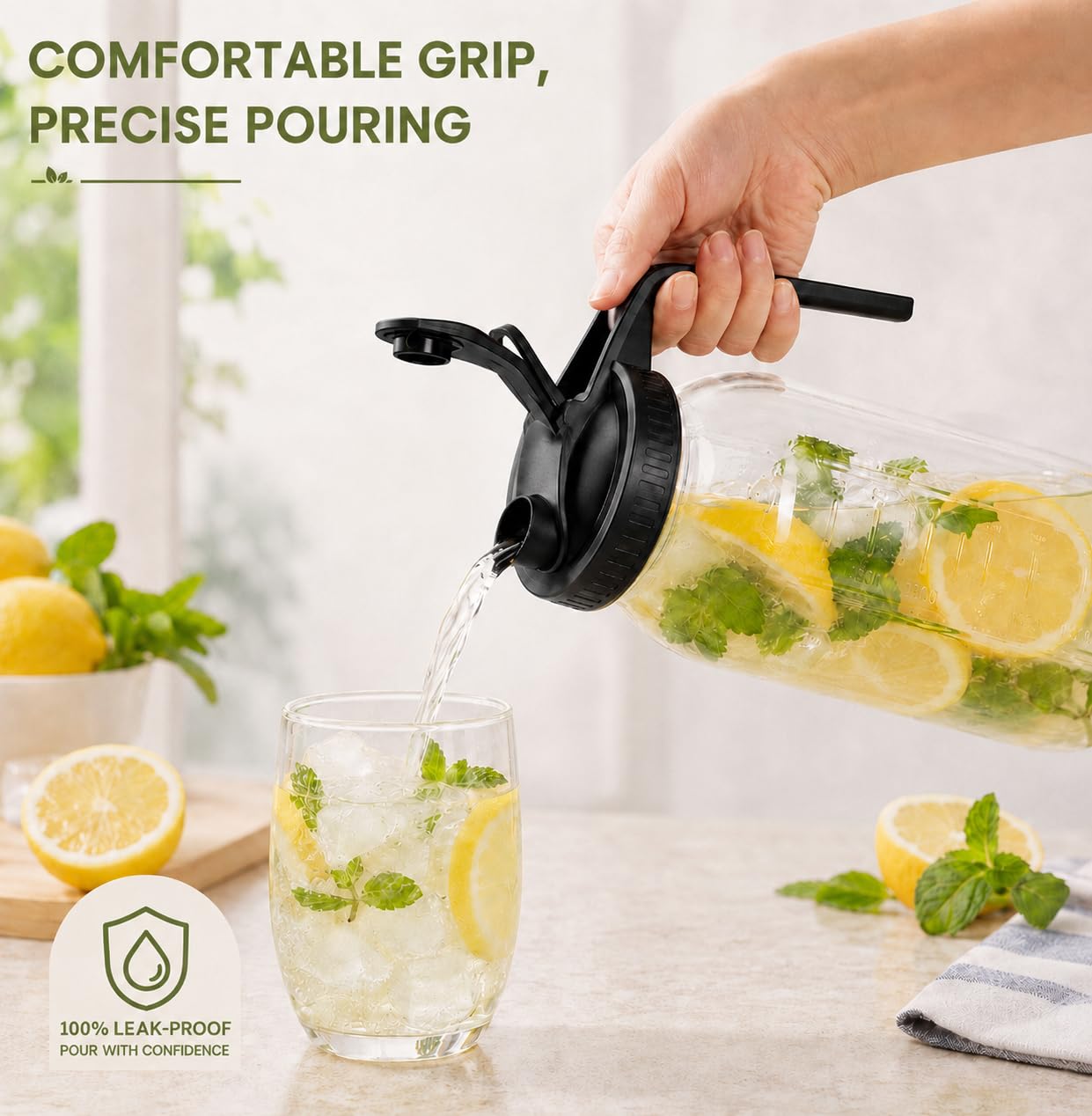 Jarra de vidrio de 64 onzas con tapa, jarra Mason de 2 cuartos de galón, boca ancha, jarra de agua a prueba de fugas para bebidas frías y café helado (gris)