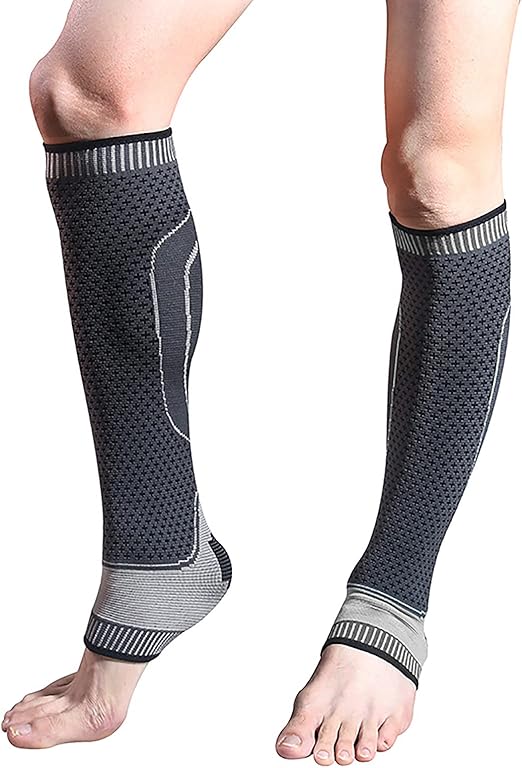 Amazon Co Jp 男性と女性のための1ペアのふくらはぎ圧縮スリーブ ランニングのためのふくらはぎスリーブガード シンスプリント ふくらはぎのけいれん 静脈瘤 腫れ スポーツ アウトドア Amazon Co Jp 男性と女性のための1ペアのふくらはぎ圧縮スリーブ ランニングのためのふくらはぎスリーブガード シンスプリント ふくらはぎのけいれん 静脈瘤 腫れ スポーツ アウトドア