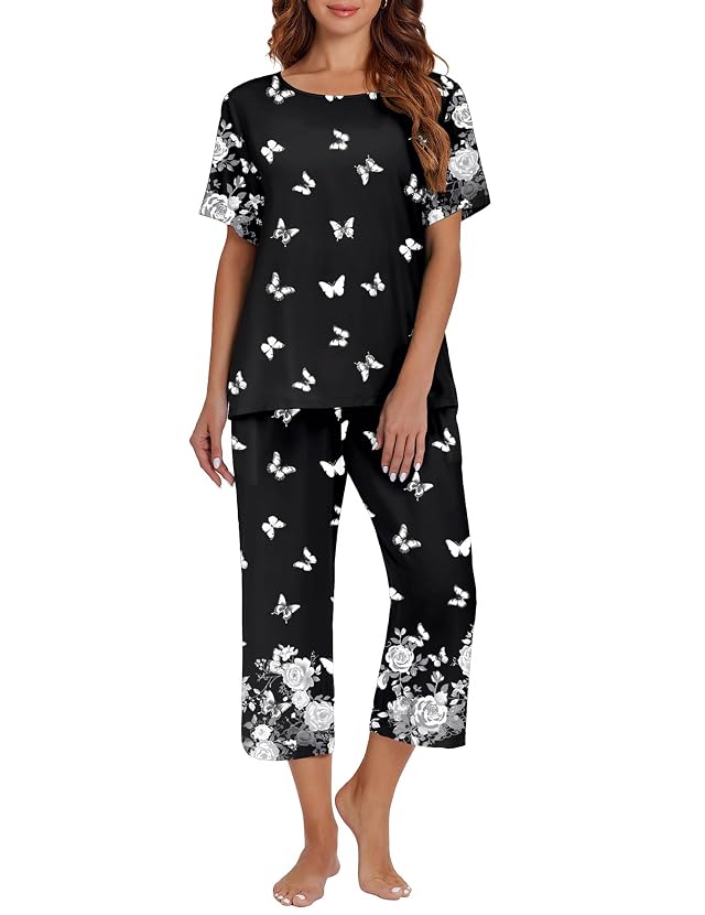 Ekouaer Womens Two Piece Lounge Set Short Sleeve Shirt and Capri Pants Mumu Pajama with Pockets Loungewear Pjs