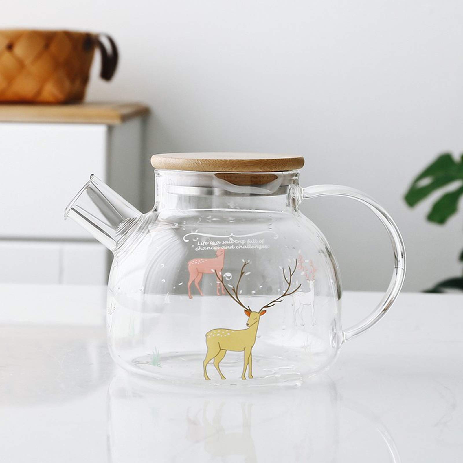 Jarra de Agua Alta Jarra de Vidrio de borosilicato con Tapa y Mango de Jarra de Vidrio Resistente al Calor para Jugo de té Caliente Agua Hecha en casa Bebida casera Teteras de té Helado