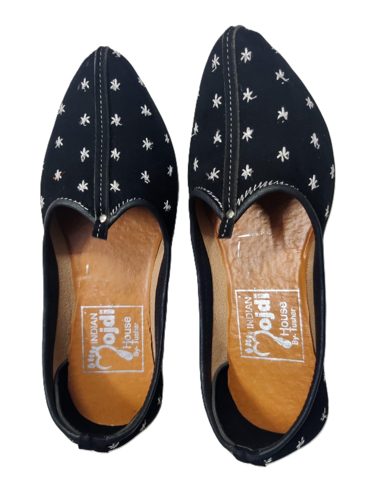 Handmade Black Embroidered Mojari Jutti for Men – Traditional Ethnic Footwear for Wedding, Party Comfortable Mojaris-image-0