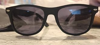 Review Image by DG DG