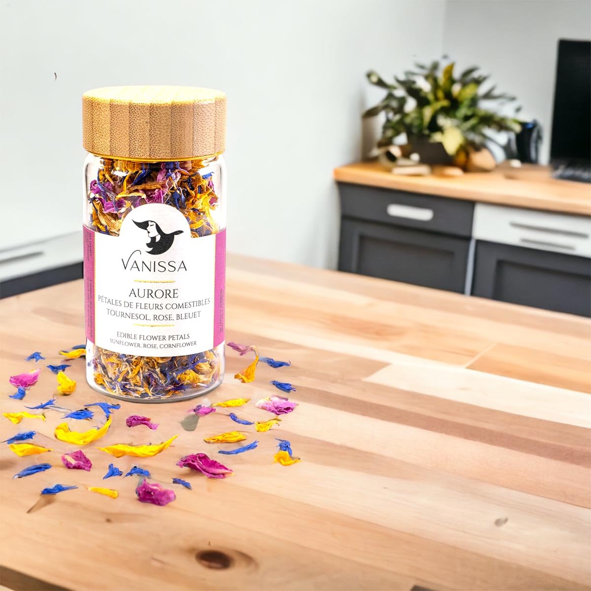 Vanissa Morgenröte - Essbare Blütenblätter: Rose, Kornblume, Sonnenblume im Glasbehälter