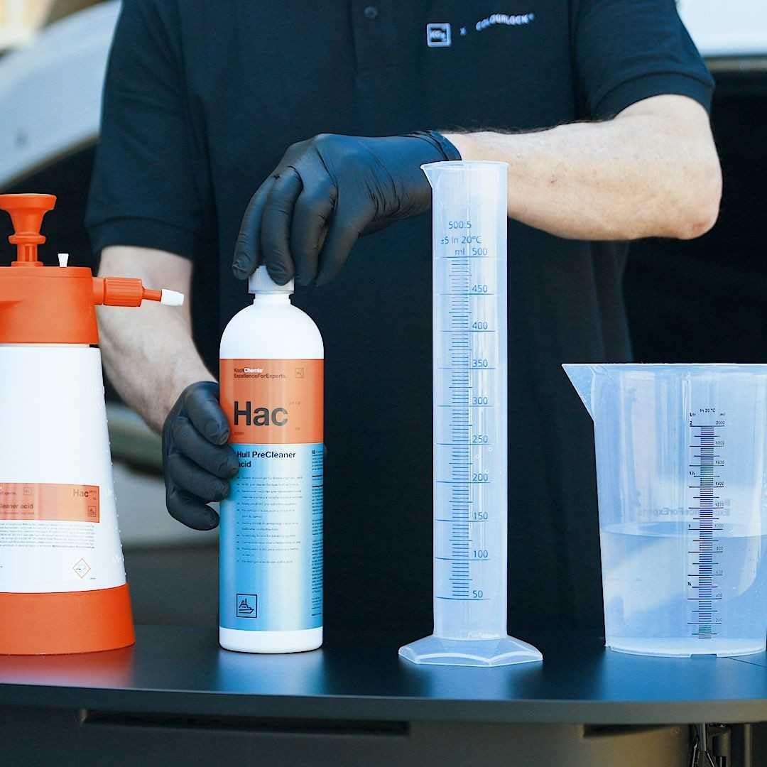 wortek Kit de pré-nettoyage pour bateau Koch Chemie Hull Precleaner Acid 1 l Hac avec gant de lavage en microfibre GFK Nettoyant acide pré-nettoyant pour pont de bateau