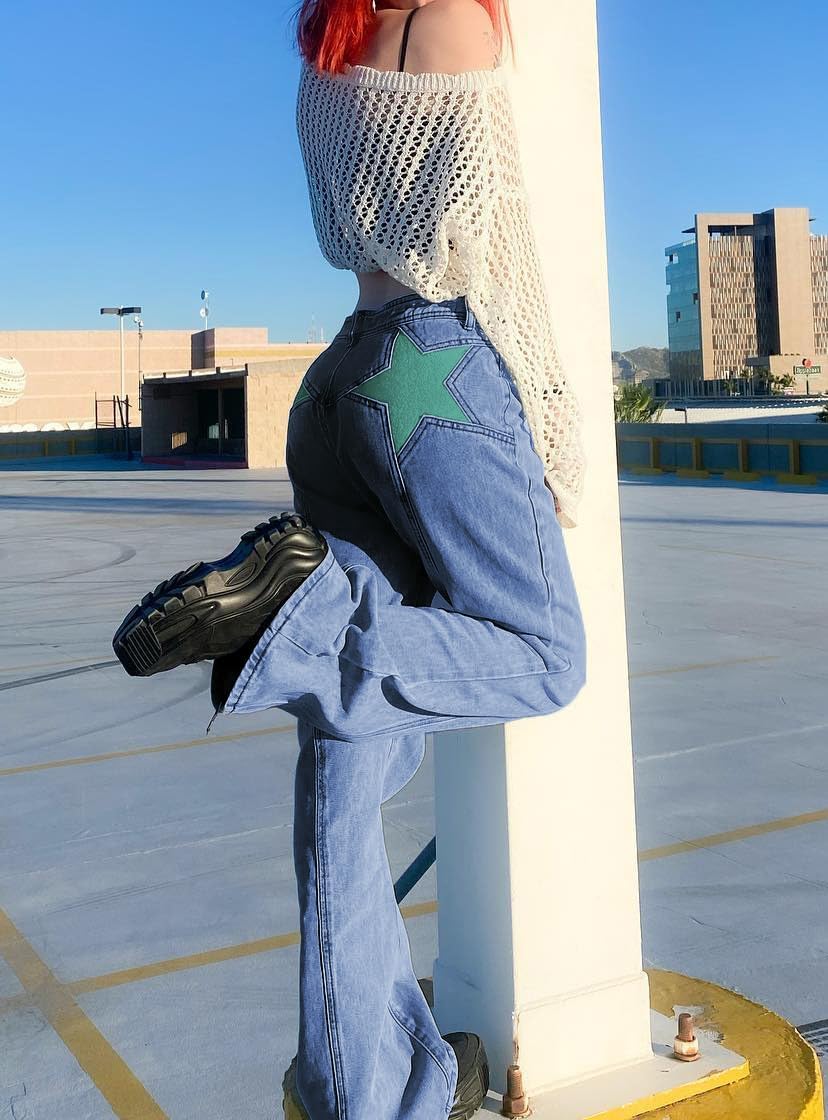 EMMIOL レディース ハイウエスト フレア ジーンズ スターパッチ付き、ヴィンテージ Y2K デニムパンツ