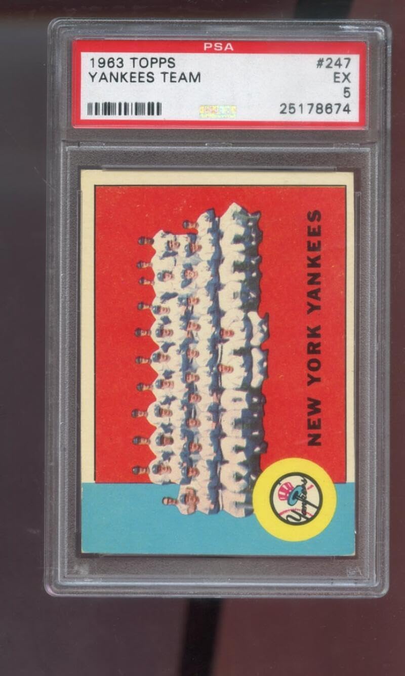 1963 Topps #247 New York Yankees Team Photo PSA 5 Graded Baseball Card MLB