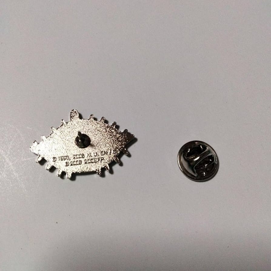 EAST BOY 自由の女神 ピンバッチ レトロ EAST BOY 自由の女神