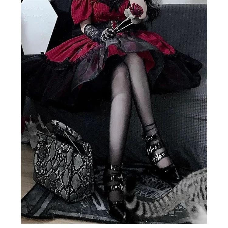 SEIFIN Women's Gothic Mary Jane Closed Toe Punk Flower Block High Heel Pumps Buckle Strap Lolita Cosplay Party Y2K Hot Girls Boots Costume Elegantes Goth Sandals Shoes2