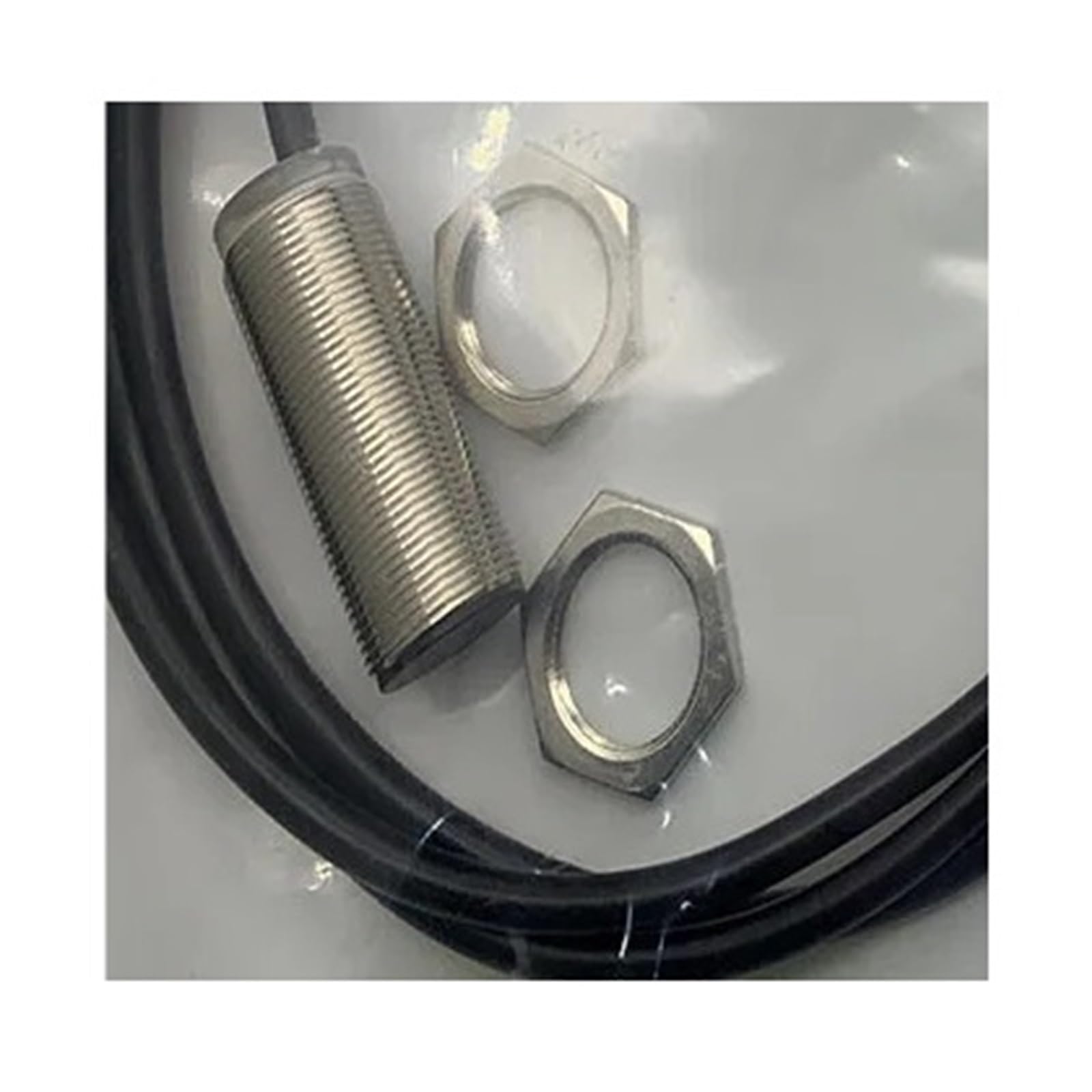 Détecteur de proximité BAWM18ME-UAE50B-S04G-K BAW0026 Balluff