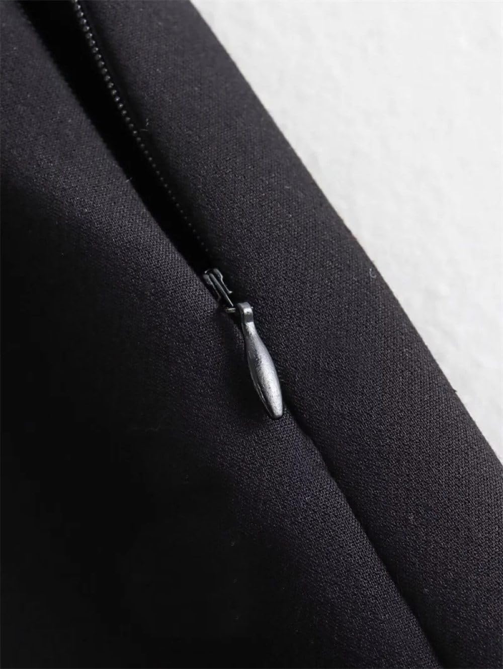 SWEPER Jupe Courte Femme - Mini Jupe Tricotée avec Perles Artificielles pour Femme, Décoration d'hiver, Élégante, Taille Élastique, Douce, Ligne A