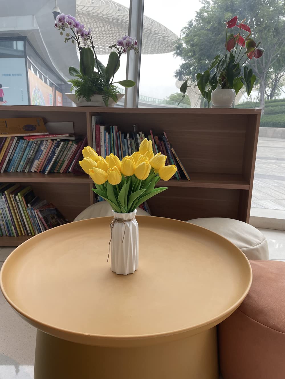20 Stück Künstliche Tulpen Aus PU - Fühlen Sich Echt An! 33 Cm Lang, Hellgelb - Deko Für Zuhause, Hochzeit, Ostern