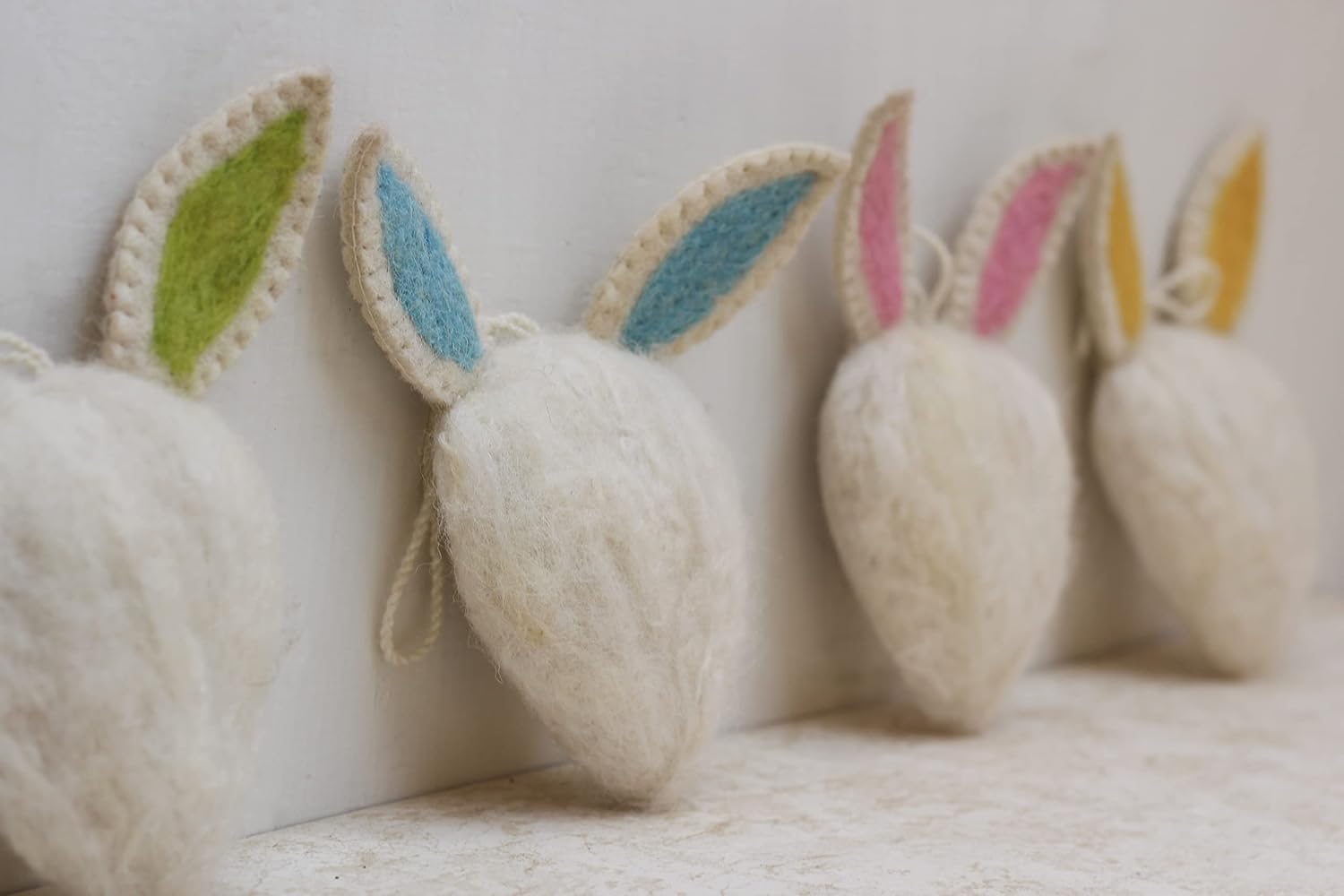 DeKulture Wool Felt Small Bunny Face - Needle Felted Easter Ornament, Multicolor, 4x1x7 Inches